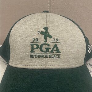 New Era 2019 PGA Bethpage Black 39Thirty M/L NWOT Green/Grey